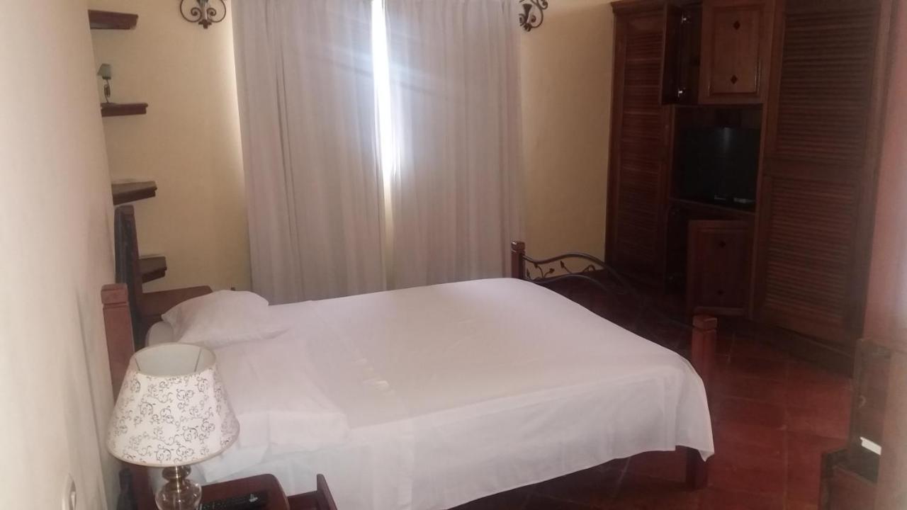 Residencial Las Palmeras De Willy Boca Chica Exterior foto